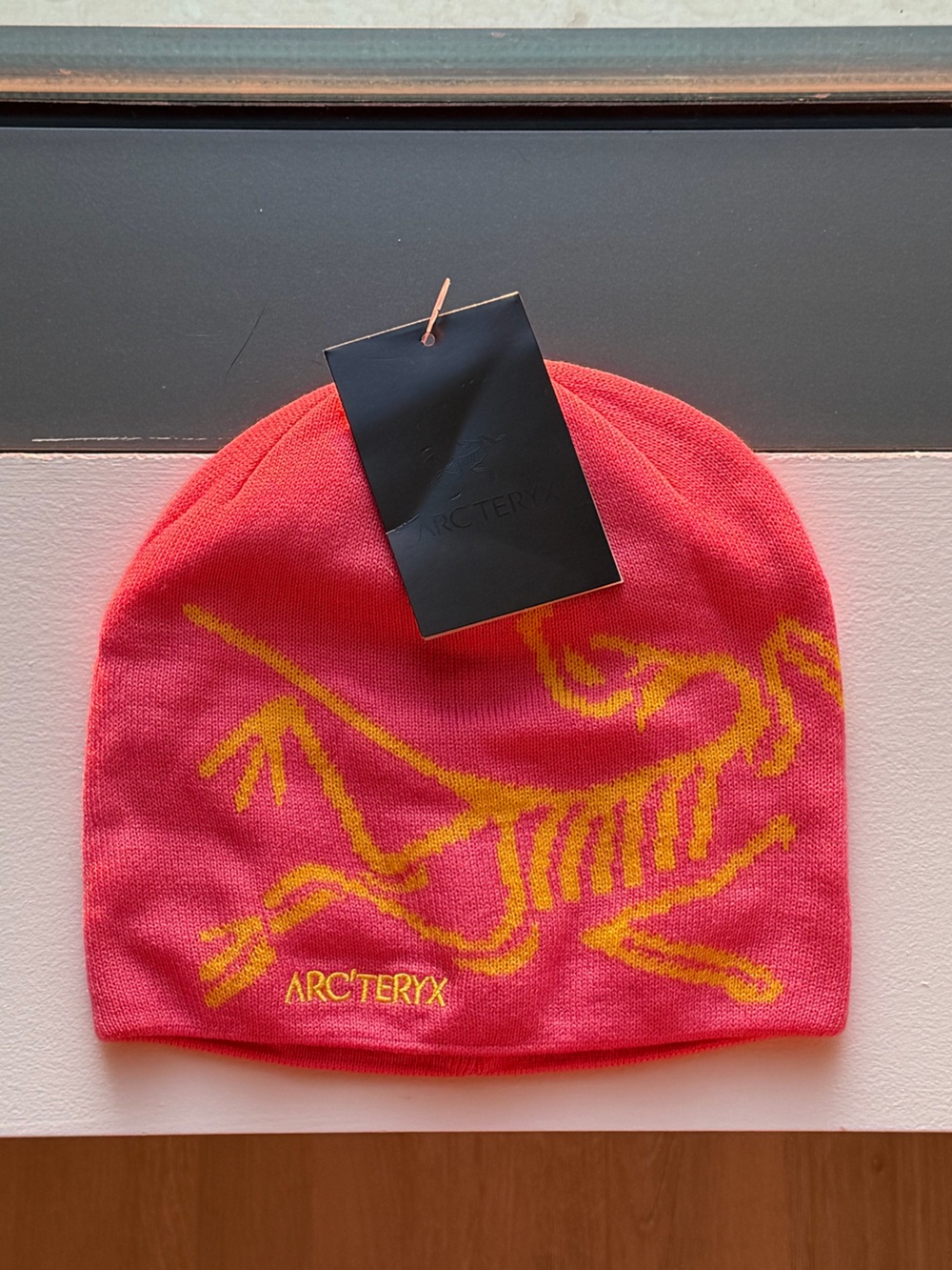 Arc'teryx Fernie Toque Beanie Pink & Yellow Bird Logo